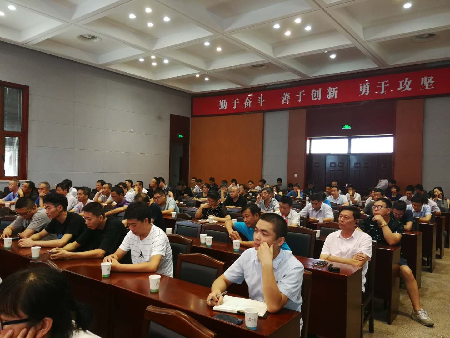 ��ɳ�����·js69(�й�)���޹�˾